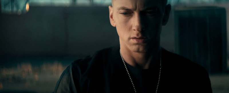The Monster: una sesión de psicoanálisis con Eminem y Rihanna