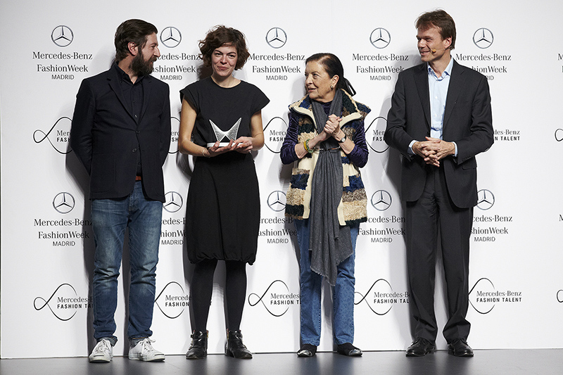 Mercedes-Benz Fashion Talent - María Clè Leal