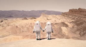 Greetings From Mars: la oda espacial de Julien Mauve